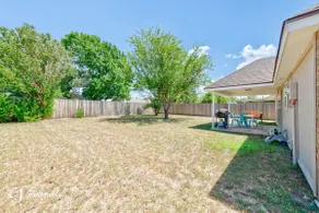 Rex Ranch | Dino Retreat | King Bed | Sleeps 6 - Image 5