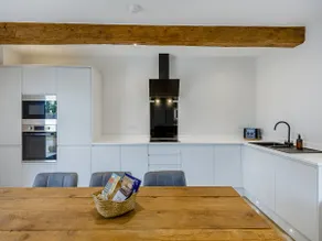 The Stone Barn - Image 5