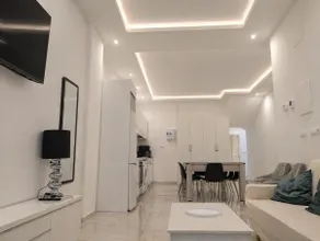 Luxury in Madrid for 10 and Pets - Image 3