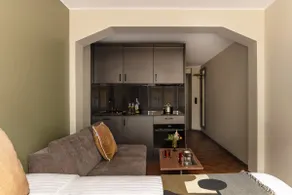 Bright & Spacious studio for 4 in the city center - Image 3