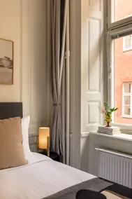 Cozy Room: Your Snug Spot in Historic Gamla Stan - Image 5