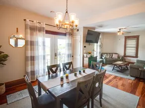 The Bonney Grey Guesthouse in Grafton – Sleeps 12 - Image 5