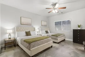 Pool Retreat•1 Min to River Walk•Shops & Hospital - Image 2