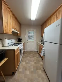 Charming Home in North Arlington - Image 5