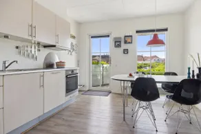 Beautiful apartment in the middle of a block house by the North Sea - Image 4