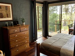 Hillside Retreat, your home in the Karri Trees - Image 5
