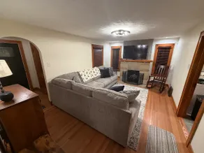 Cozy Country Home - Image 2
