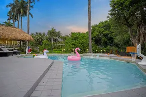 Waterfront House - Arcades, Tiki & Firepit, Golf - Image 3