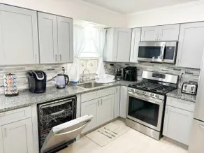 Luxury 3BR/2BA Apartment- w/Park-Near NYC, JFK&EWR - Image 4