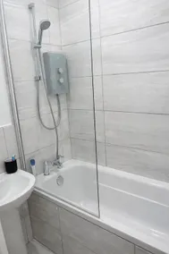1 bed flat near central London - Image 2