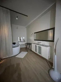La Bella Suite - Image 3