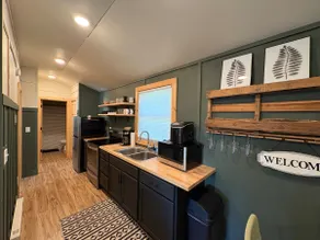 Casual Cabin - Image 3