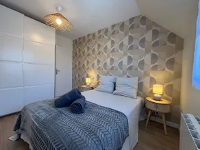 appartement en centre ville de Honfleur avec place de parking - Image 2