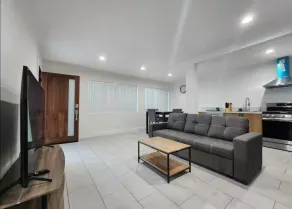 *Cozy Tranquil - 1Bed & 1Bath Close to LB* - Image 2
