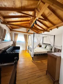 (Agapi house) In the history - Image 3