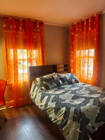 Cozy 2BR that Sleeps 6 + Fenced Yard - Central DSM - Image 3