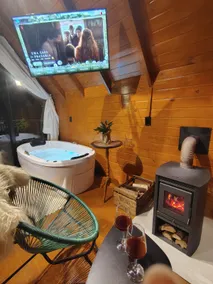 Refúgio Apoena Chalet with Whirlpool and Fireplace - Chapecó - Image 4