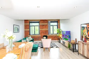 Stylish 2-Bed Apartment at Conditioning House - Image 5
