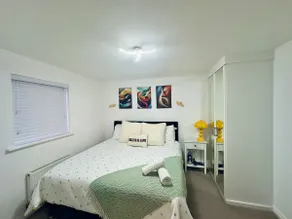 Spacious & Comfy| 5 min to City - Garden - Parking - Image 4