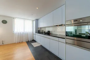 Scenic Swiss Apt | 1G WiFi, 3 mins to golf club - Image 3