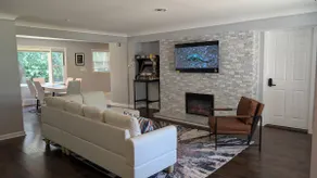Detroit Airport Home • Sleeps 14+ • Table Games! - Image 2