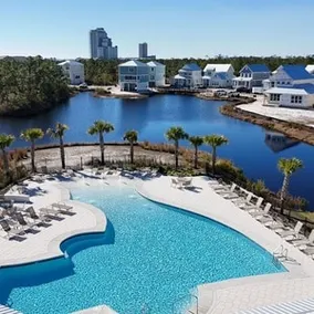 Close to Wharf, Beach, Bunk Room, Pool, Sleeps 10 - Image 2