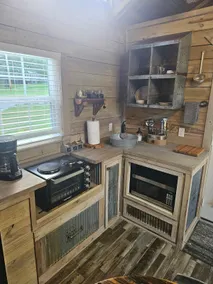 Cabin, (The Hornets Nest) Hot Tub, Table Rock Lake - Image 5