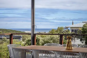 Seabreeze Escape, Coastal Stay - Image 2