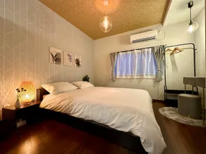 8 minutes by train from Izumisano Station to Kansai Airport, 30 minutes to Dotonbori, Namba, Kuromon Market, Tenmangu, Tennoji - Image 2