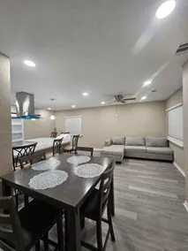 Affordable Convenient Stay at Lake City - Image 2