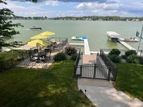 Lakefront Luxury w/ Hot Tub, Dock, Kayaks Near ND - Image 3