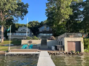 Lakefront Luxury w/ Hot Tub, Dock, Kayaks Near ND - Image 2