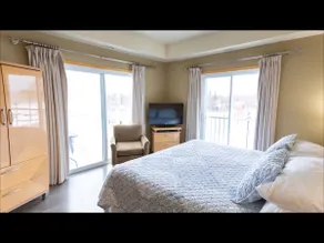 Gimli Beach Condos # 2 - Gimli's best location! - Image 2