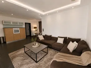 New Apartment with Square View - Image 2