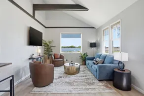 Waterfront Cottage with Beach-walk to everything! - Image 5