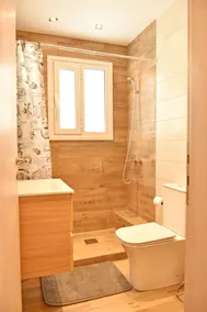 The North - Floor apartment in Kato Halandri - Image 4