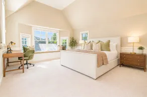 Updated Spacious Home w AC & Hot Tub Walk to Town! - Image 4