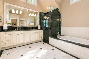 Updated Spacious Home w AC & Hot Tub Walk to Town! - Image 5