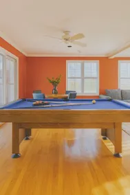 Spacious 4BR w/ Pool Near DC & Old Town Alexandria - Image 5