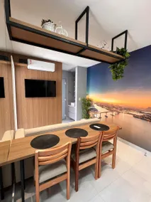 Exclusive Seaside Retreat Apartment - Image 2