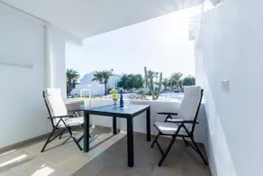 Casa Astra · Stylish by the Pool & Near the Beach - Image 5