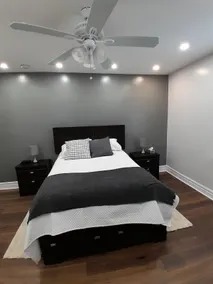The Cozy Bungalow in North York Nest - Image 2