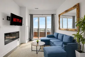 Luxury 3BR w/ CN Tower Views + Parking + Pool - Image 2