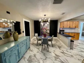 ~ Luxe Modern Suite • Heated Pool • 2BR Gem - Image 3