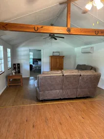 Longhorn Cabin in Lone Oak - Image 5