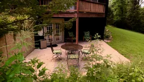 The Wooded Retreat in Historic Edwardsville - Image 5