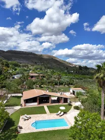 Private house with swimming pool Finca Picaflor - Image 2