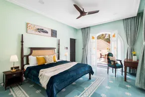 Casa Royale  Luxury 5 BHK  Private Pool - Image 3