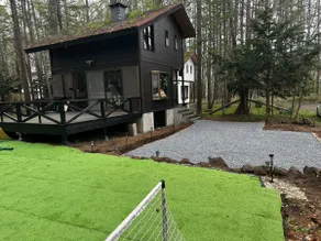 Autumn sports! Spacious sports court with artificial turf/video games on rainy days/parking for 3 cars/wood deck BBQ - Image 5
