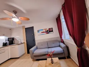 Air-conditioned apartment 5 minutes from the beach and the harbor - Image 3